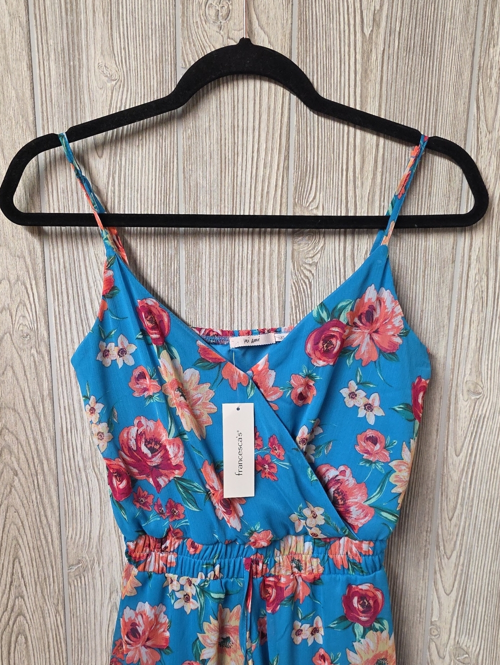 Francescas Mi Ami Faux Wrap Blue Floral Shorts Romper Womens Size XS NWT - Picture 2 of 13